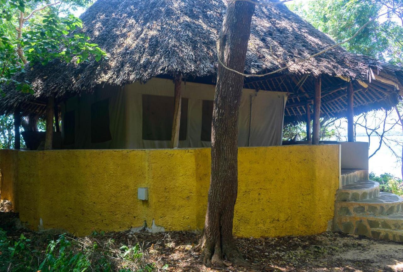 Villa Firefly Eco Retreat Shimoni Esterno foto
