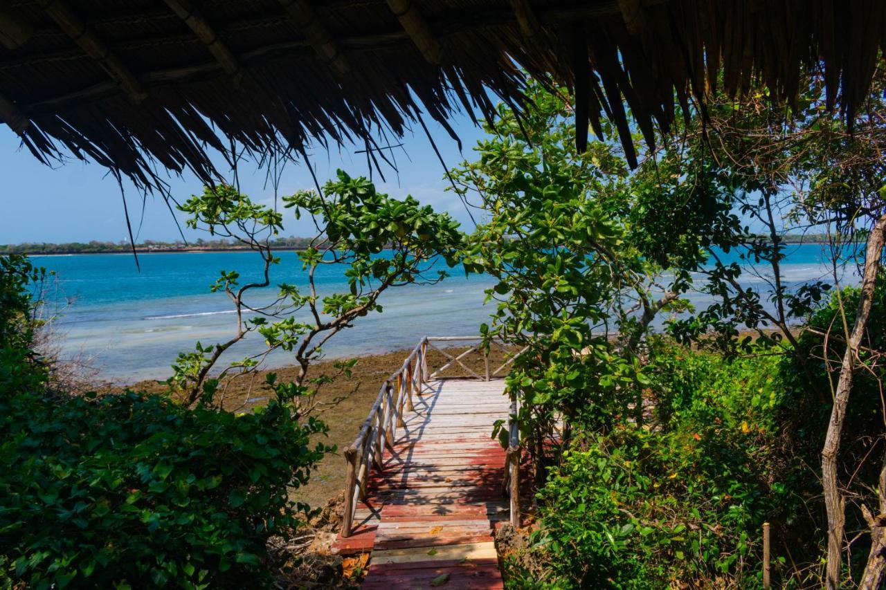 Villa Firefly Eco Retreat Shimoni Esterno foto