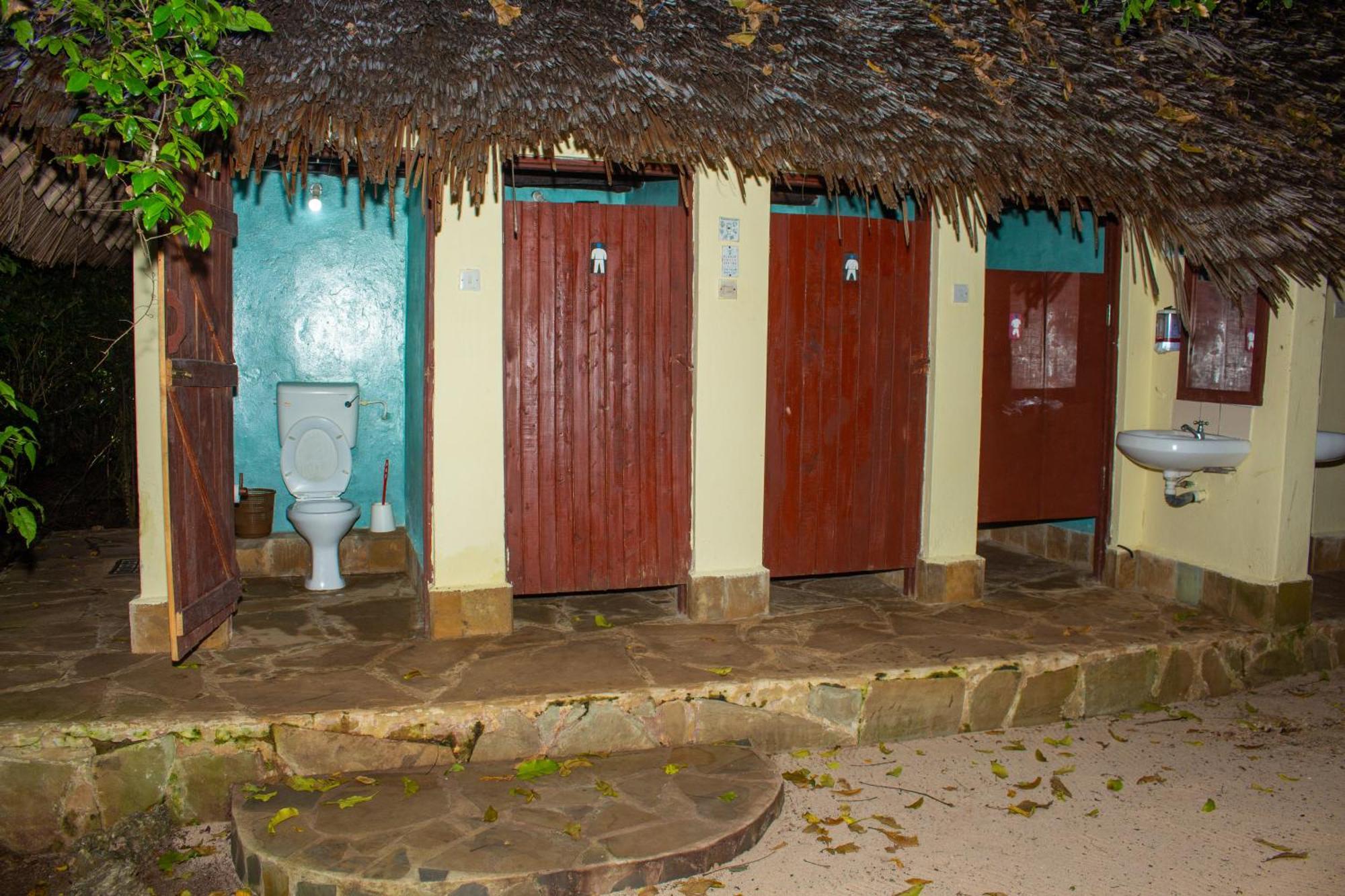 Villa Firefly Eco Retreat Shimoni Esterno foto